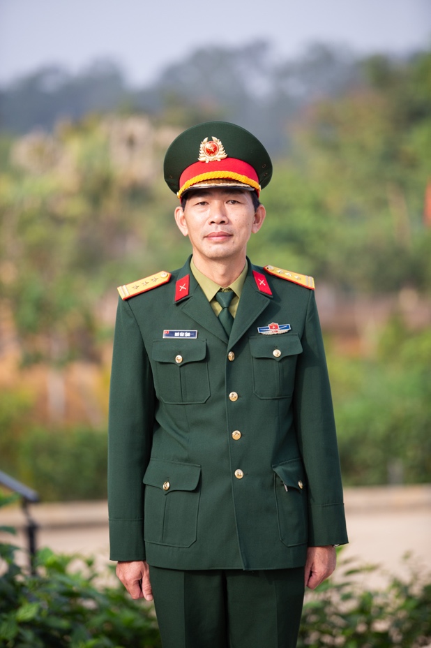 Khoa Chính trị